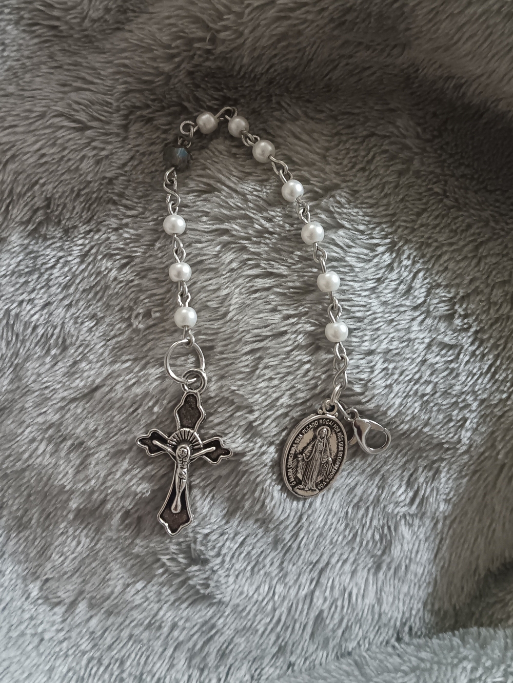 Silver and White Faux Pearl Pocket Rosary